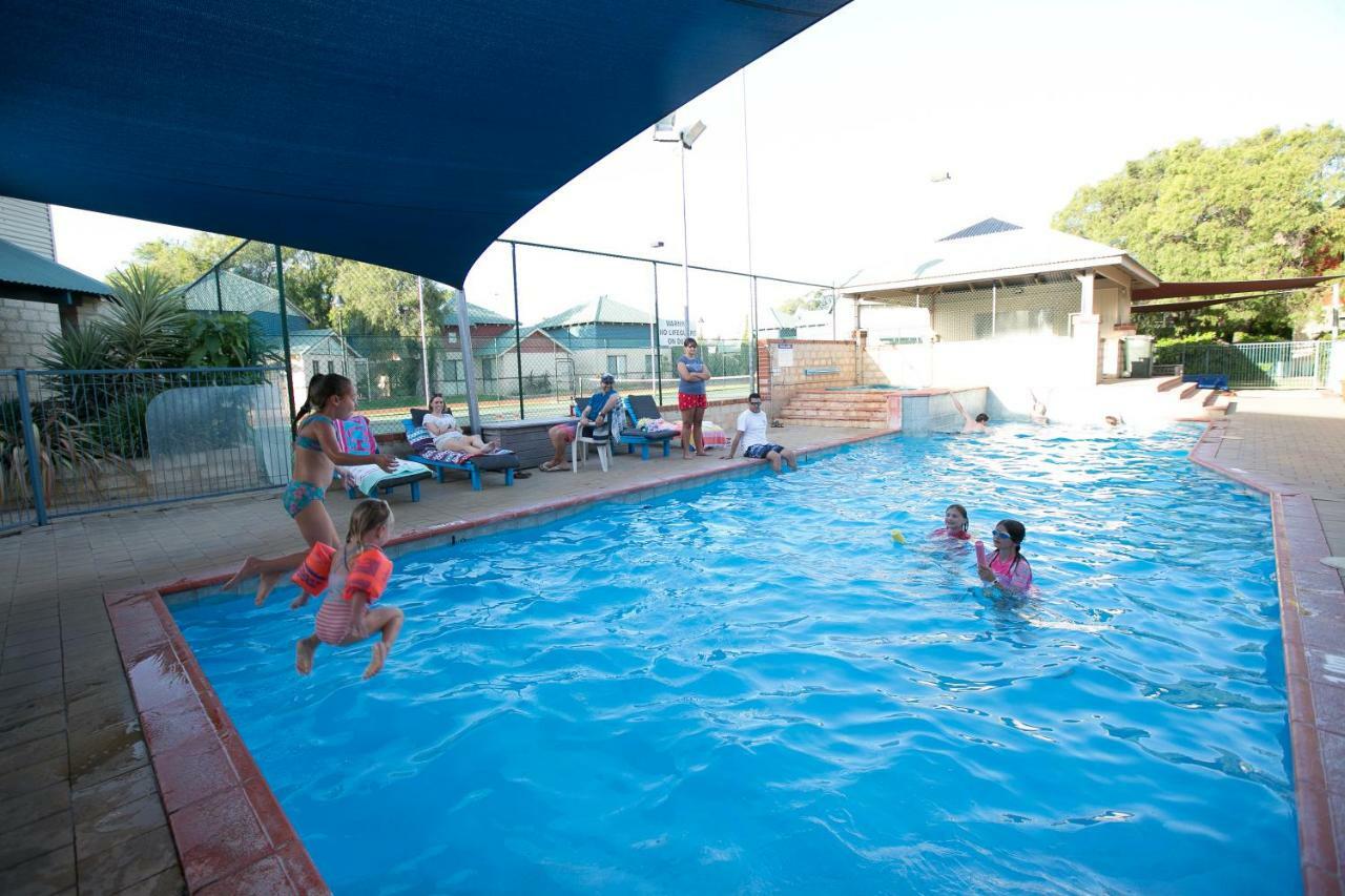 Amalfi Resort Busselton Luaran gambar